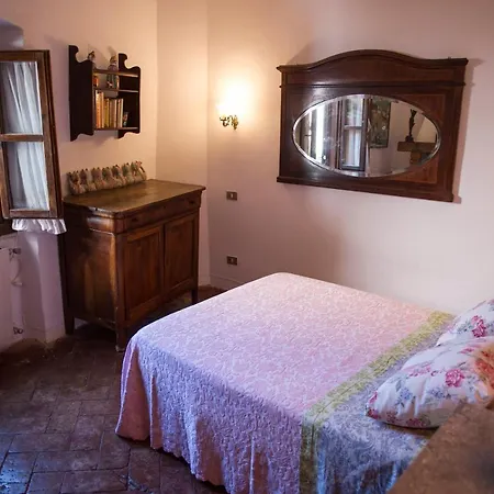 Borgo Antico - Torre Pugliola Леричи
